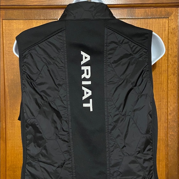 Ariat Womens Fusion Insulated Vest Full Zip Outdoors Western Cowgirl Size Medium - Picture 8 of 14